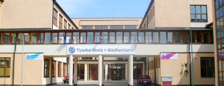 Vysoká škola Danubius v Sládkovičove